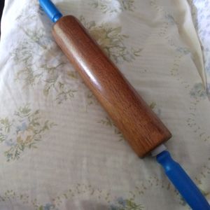 Brand New Retro Replica Wooden Rolling Pin